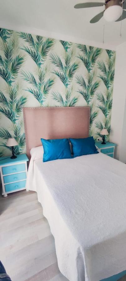Apartamentos Ana'S Cozy Inns Torremolinos Kültér fotó
