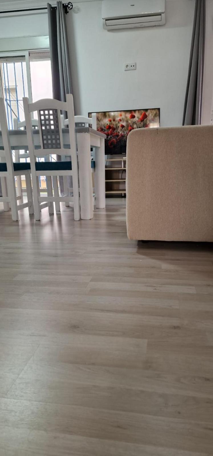 Apartamentos Ana'S Cozy Inns Torremolinos Kültér fotó